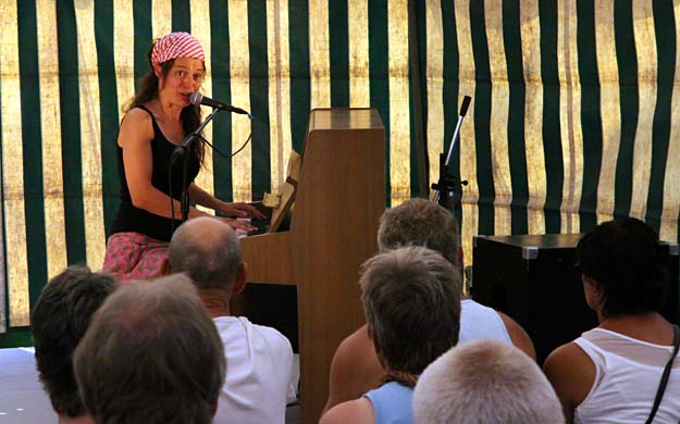 Boerol festival nabij 't Woudt - 26 juni 2010