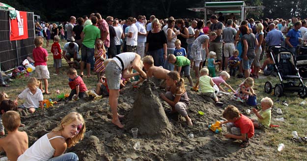 Woudtstock festival, een kleinschalig feestje in Westland